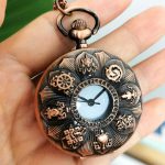 Accessoire vintage : montre gousset en bronze rose