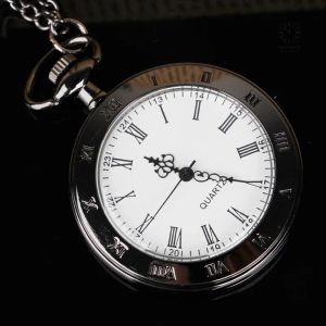Montre gousset classique avec style moderne