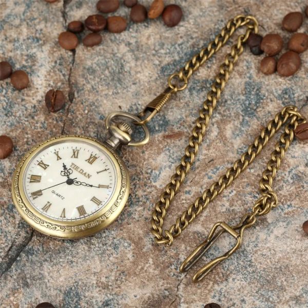 Accessoire horloger raffiné en or