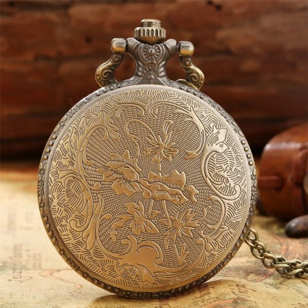 Montre Gousset personnalisable, touche personnelle raffinée