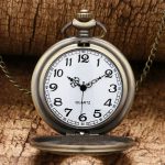 Montre Gousset au style raffiné avec chiffres romains