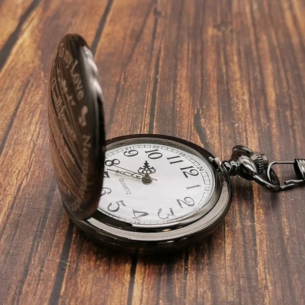 Montre Gousset au design romantique et intemporel