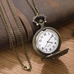 Montre gousset élégante au style ancien