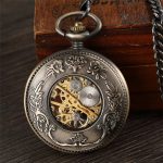 Accessoire horloger mécanique, montre gousset bois