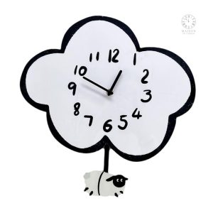 Horloge murale enfantine, design ludique et créatif