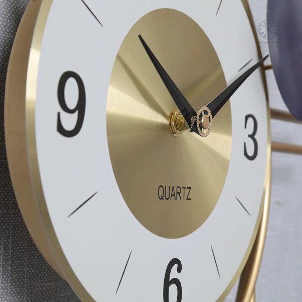 Horloge murale luxe, un accent moderne pour votre intérieur