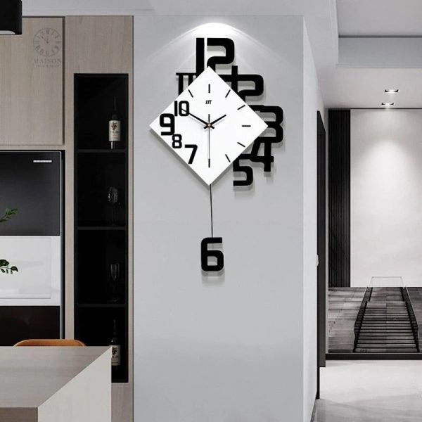 Pendule murale avec chiffres clairs et lisibles