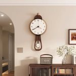 Pendule murale moderne en design élégant