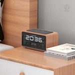 Réveil en bois avec affichage numérique
