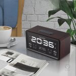Radio-Réveil en bois design moderne