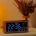 Radio réveil en bois au design naturel élégant