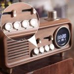 Réveil au design intemporel, parfait pour les amateurs de vintage