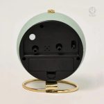 Réveil analogique au style contemporain