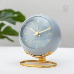 Réveil classique avec design épuré