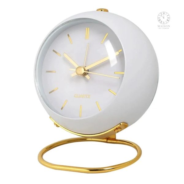 Réveil analogique décoratif pour la chambre