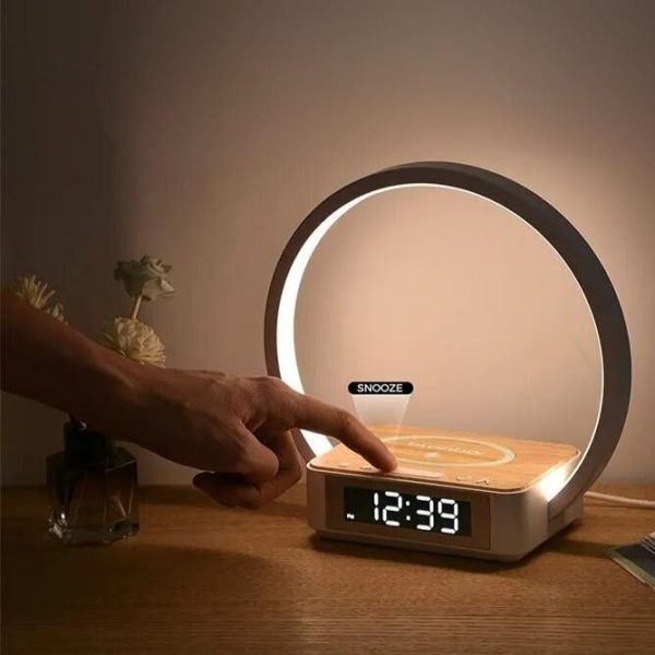 Réveil avec fonction de charge par induction
