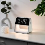 Réveil lampe de chevet moderne avec éclairage doux