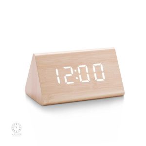 Réveil en bois avec affichage LED pratique