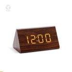 Réveil LED au style épuré en bois