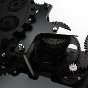 Horloge steampunk murale, fusion de technologie et d'art