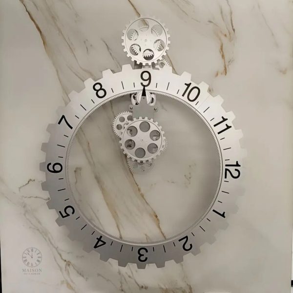 Horloge murale au style steampunk, une pièce maîtresse originale